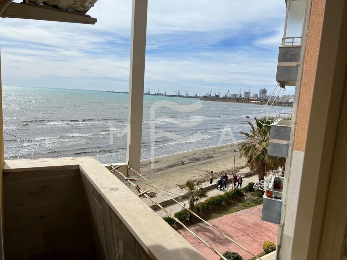 Yacht Club 573 Apartment Durres Exterior photo